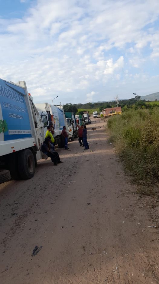 SE PRODUCE RETRASO HOY EN EL RECOJO DE BASURA EN DISTRITO DE MORALES. 